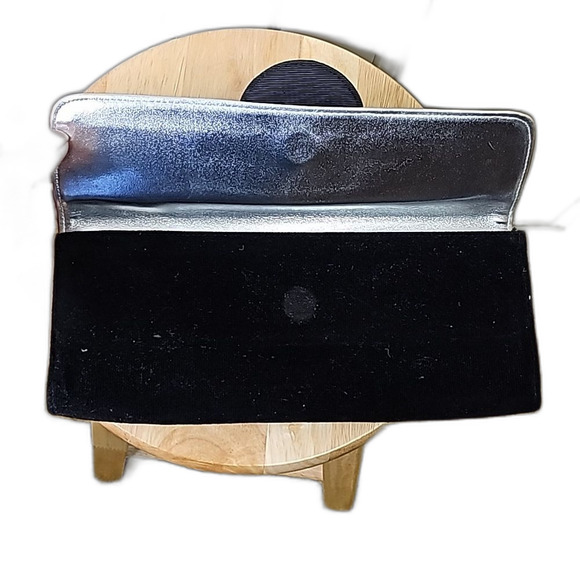 Victoria's Secret Evening Clutch Rhinestones and Silver Sequins Velvet Style - Picture 3 of 4